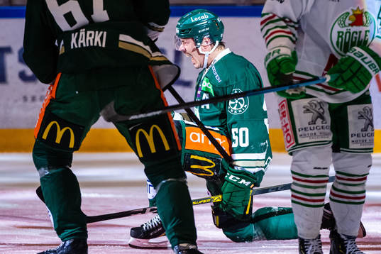 Färjestads Sebastian Erixon jublar