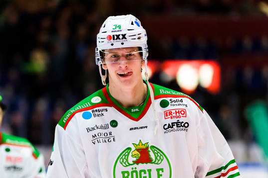 Rögles Adam Edström deppar
