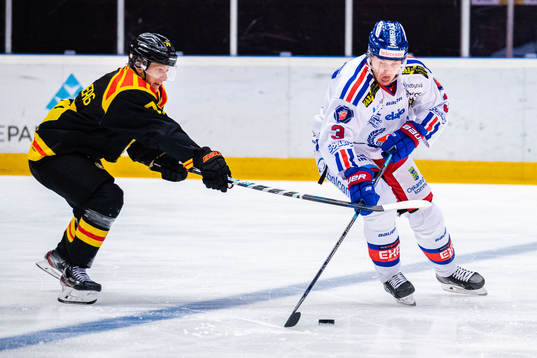 Brynäs Daniel Mannberg och Oskarshamns Pontus Näsén