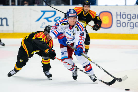 Oskarshamns Filiph Engsund  och Brynäs Anton Rödin