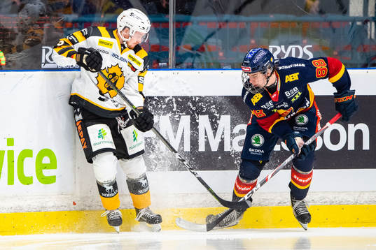 Skellefteås Niclas Burström och Djurgårdens Alexander