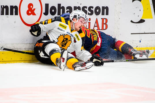 Skellefteås Jesper Frödén och Djurgårdens Linus