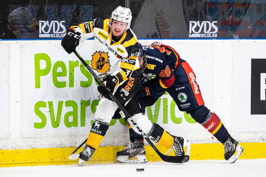 Skellefteås Niclas Burström och Djurgårdens Alexander