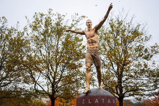 The statue of Zlatan Ibrahimovic photographed