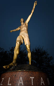 The statue of Zlatan Ibrahimovic photographed