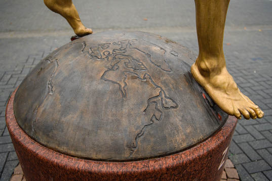 The statue of Zlatan Ibrahimovic photographed