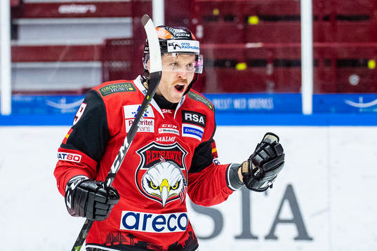 Malmö Redhawks Frederik Storm jublar