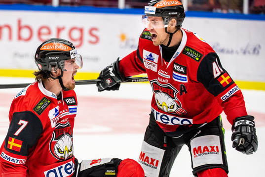 Malmö Redhawks Marcus Björk jublar