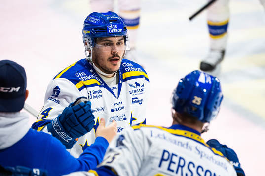 Leksands Thomas Valkvae Olsen jublar