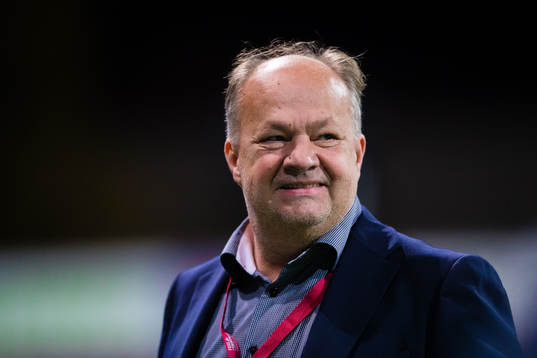 AFC Eskilstunas ordförande Alex Ryssholm ler