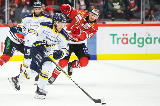 s Simon Önerud driver pucken