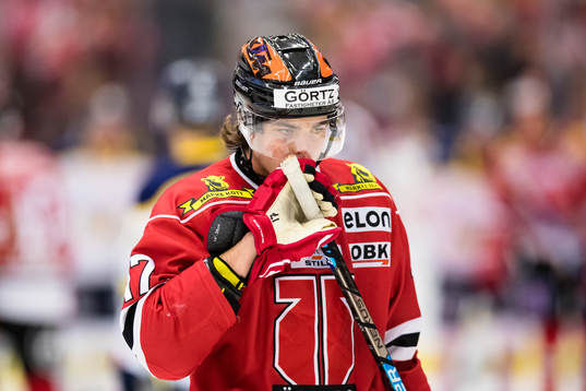 Örebros Viktor Lodin deppar
