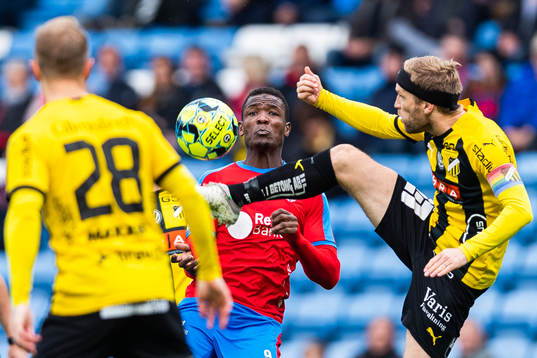 Bläddra bland fler bilder av Fotboll, Allsvenskan, Helsingborg - Häcken