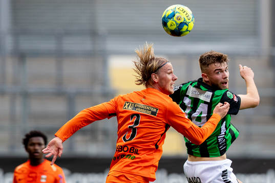 GAIS Aaron Drinan mot Varbergs Hampus Zackrisson