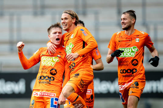 Varbergs Anton Liljenbäck, Hampus Zackrisson och Albert