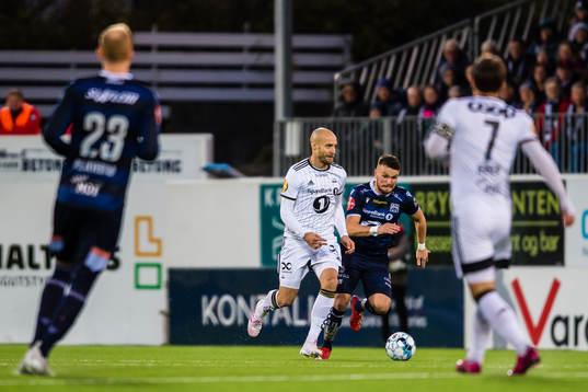 Tore Reginiussen of Rosenborg and Flamur Kastrati of
