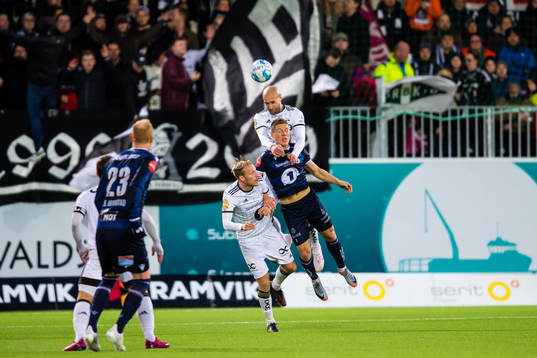 Tore Reginiussen of Rosenborg and Torgil Øwre Gjertsen of