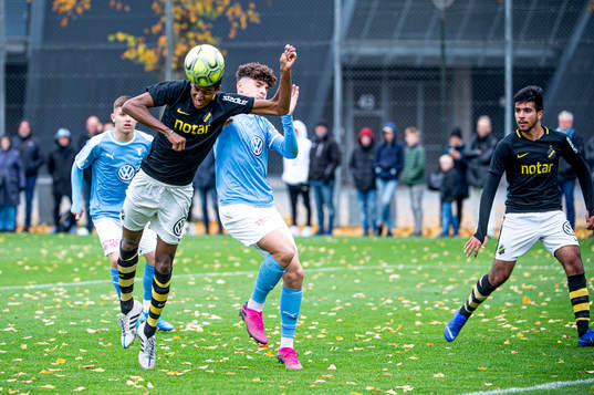 AIKs Hanad Maxamed mot Malmös Adrian Neziri