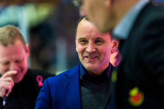 Luleås tränare Thomas Berglund jublar