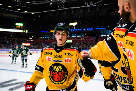 Luleås Nils Lundkvist jublar