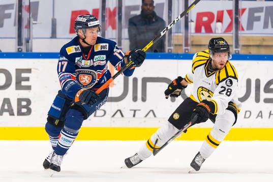 Växjös Jonas Engström och Brynäs Lukas Zetterberg