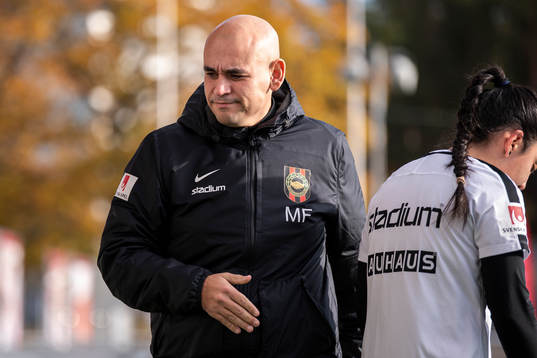 Brommapojkarnas tränare Marcelo Fernández