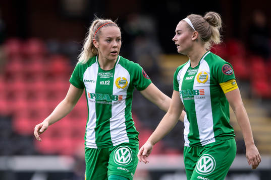 Hammarbys Cathrine Dahlström och Emma Jansson