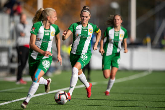 Hammarbys Astrid Larsson, Emma Jansson och Hanna Lundkvist