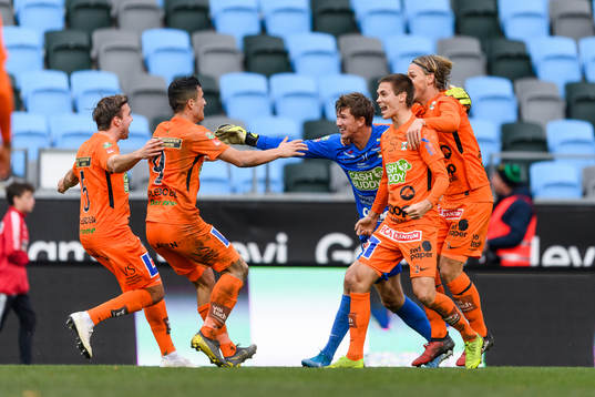 Varbergs spelare jublar