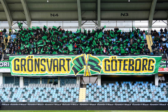 GAIS supportrar före fotbollsmatchen i Superettan mellan