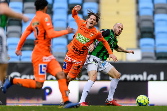 Varbergs Robin Book och GAIS Henrique Moura Perillo