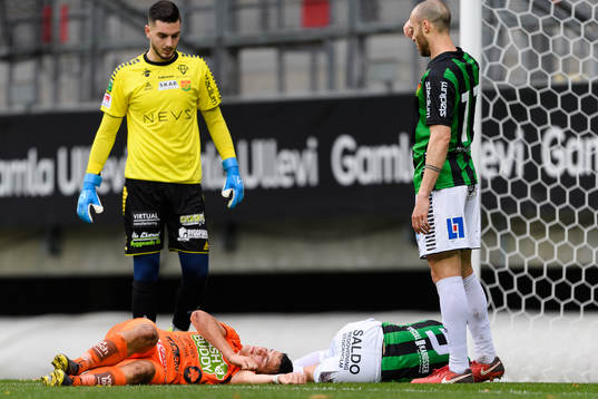 Varbergs Astrit Seljmani och GAIS Niklas Andersen har