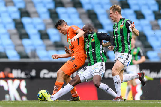 Varbergs Astrit Seljmani och GAIS Boris Lumbana