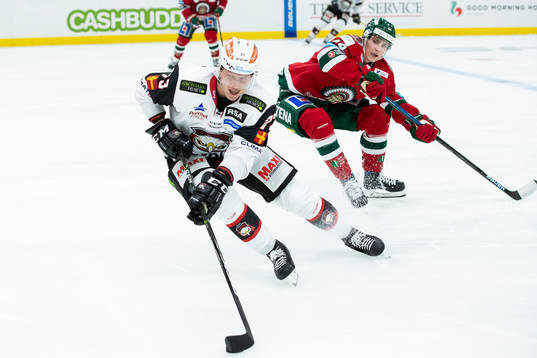 Malmö Redhawks Adam Ollas Mattsson och Frölundas Jacob
