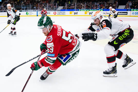 Frölundas Simon Hjalmarsson och Malmö Redhawks Axel
