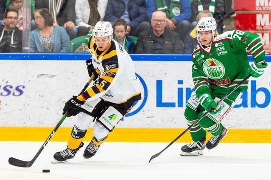 Skellefteås Philip Broberg och Rögles Dominik Bokk
