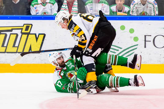 Rögles Taylor Matson och Skellefteås Jonathan Pudas