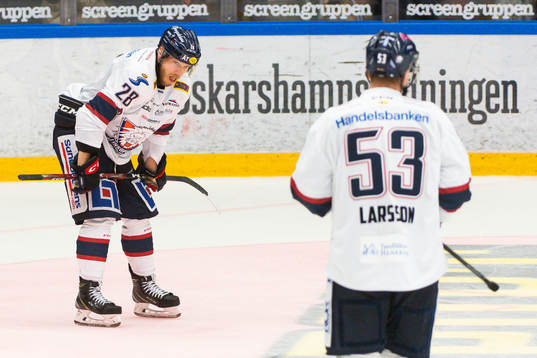 Linköpings Jaakko Rissanen deppar