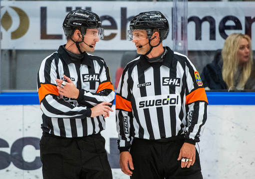 Domare Thomas Andersson och domare Mikael Nord
