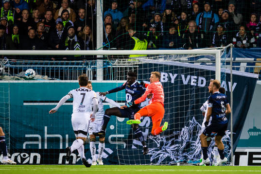 Aliou Coly of Kristiansund and Andre Hansen of Rosenborg