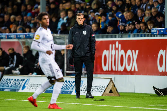 Mathias Smehus Kringstad, fourth official