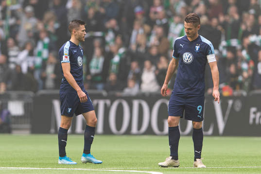 Malmö FFs Arnór Traustason och Markus Rosenberg deppar