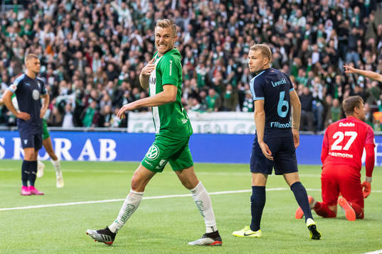Hammarbys Richard Magyar jublar