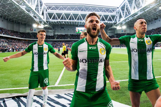 Hammarbys Alexander Kacaniklic, Mats Solheim och Nikola