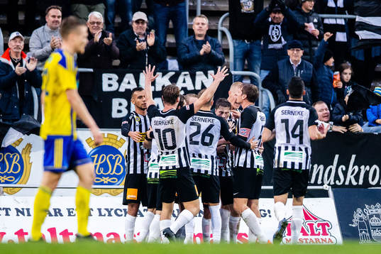 Landskronas spelare jublar