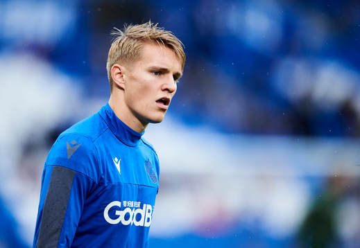 Martin Odegaard of Real Sociedad warms up