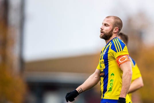 Eskilsminnes Emil Åberg deppar