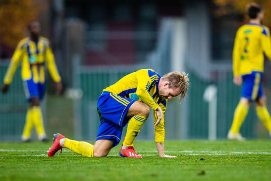 Eskilsminnes Mathias Unkuri deppar