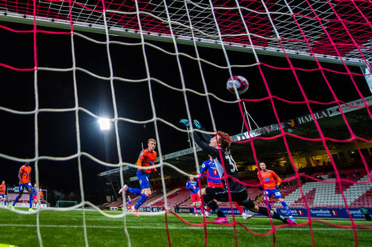 Torbjørn Agdestein of Aalesund scores the 0-1
