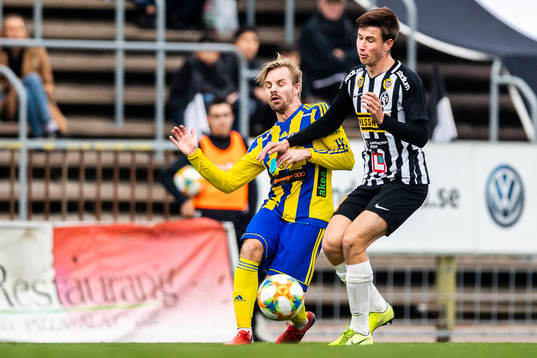 Landskronas Filip Olsson och Eskilsminnes Mathias Unkuri